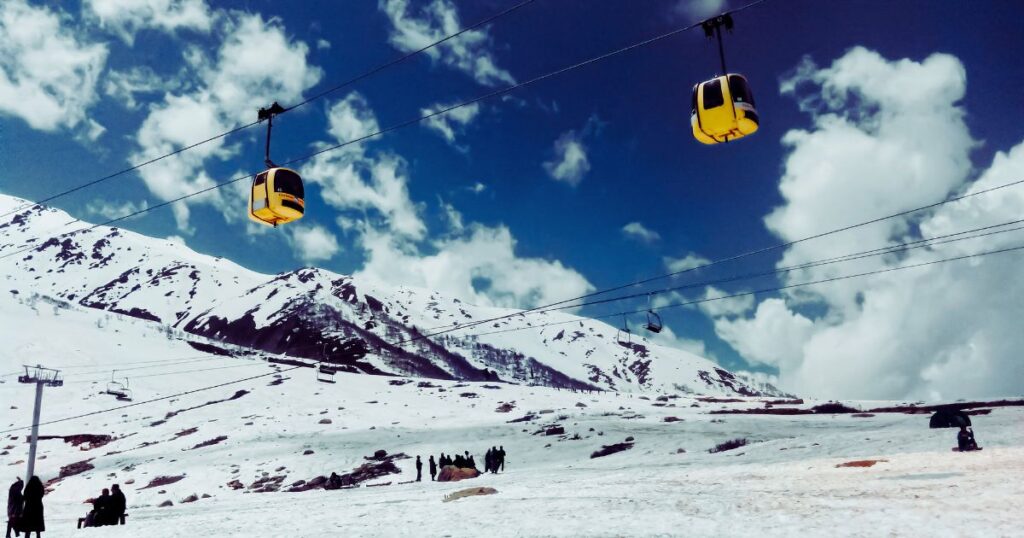 gulmarg Top Places To Visit In Kashmir During The Winter