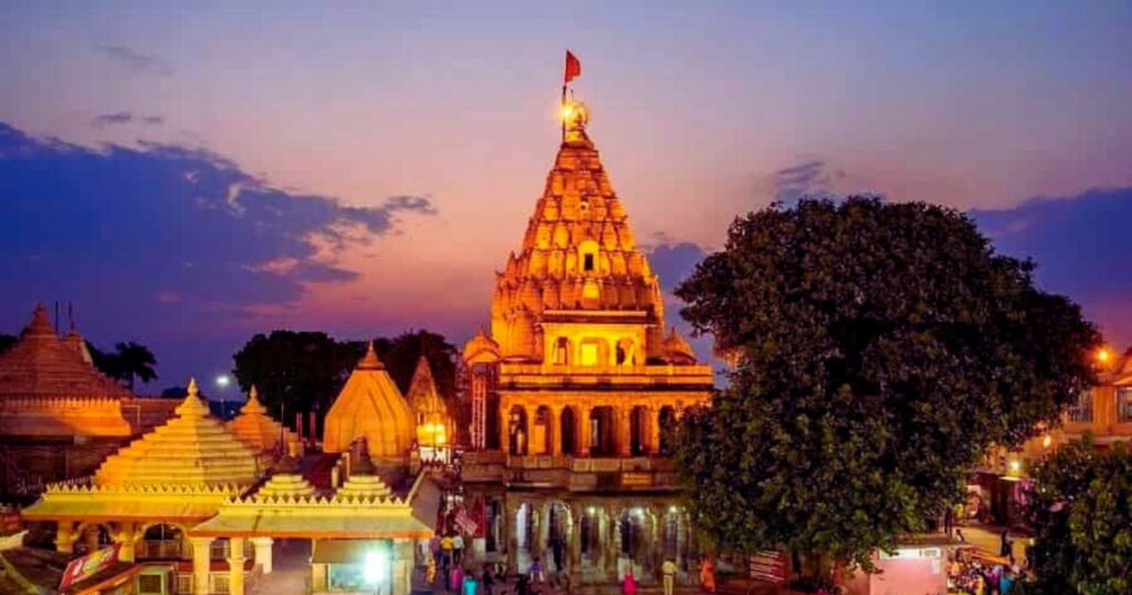 Mahakaleshwar Temple popular temple in india